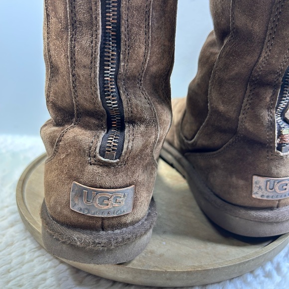 UGG Knightsbridge Brown Suede Shearling Women Size 8 Tall Back Zip Boots - Picture 5 of 15
